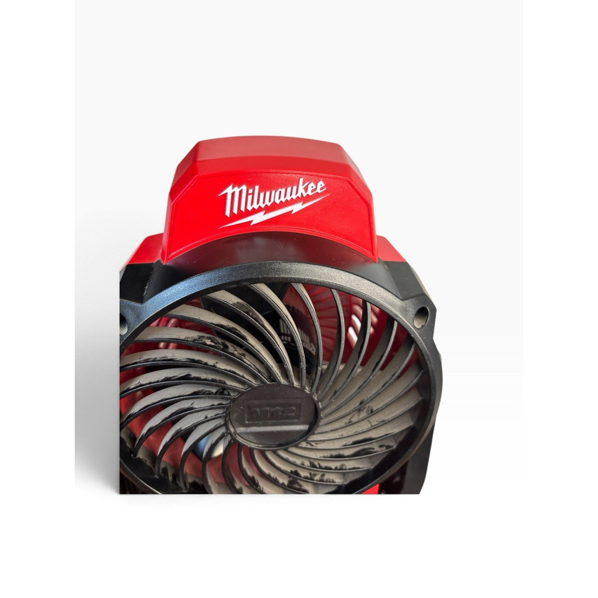 Milwaukee M12 0886-20 12V Battery Portable Fan, Adjustable Tilt Head