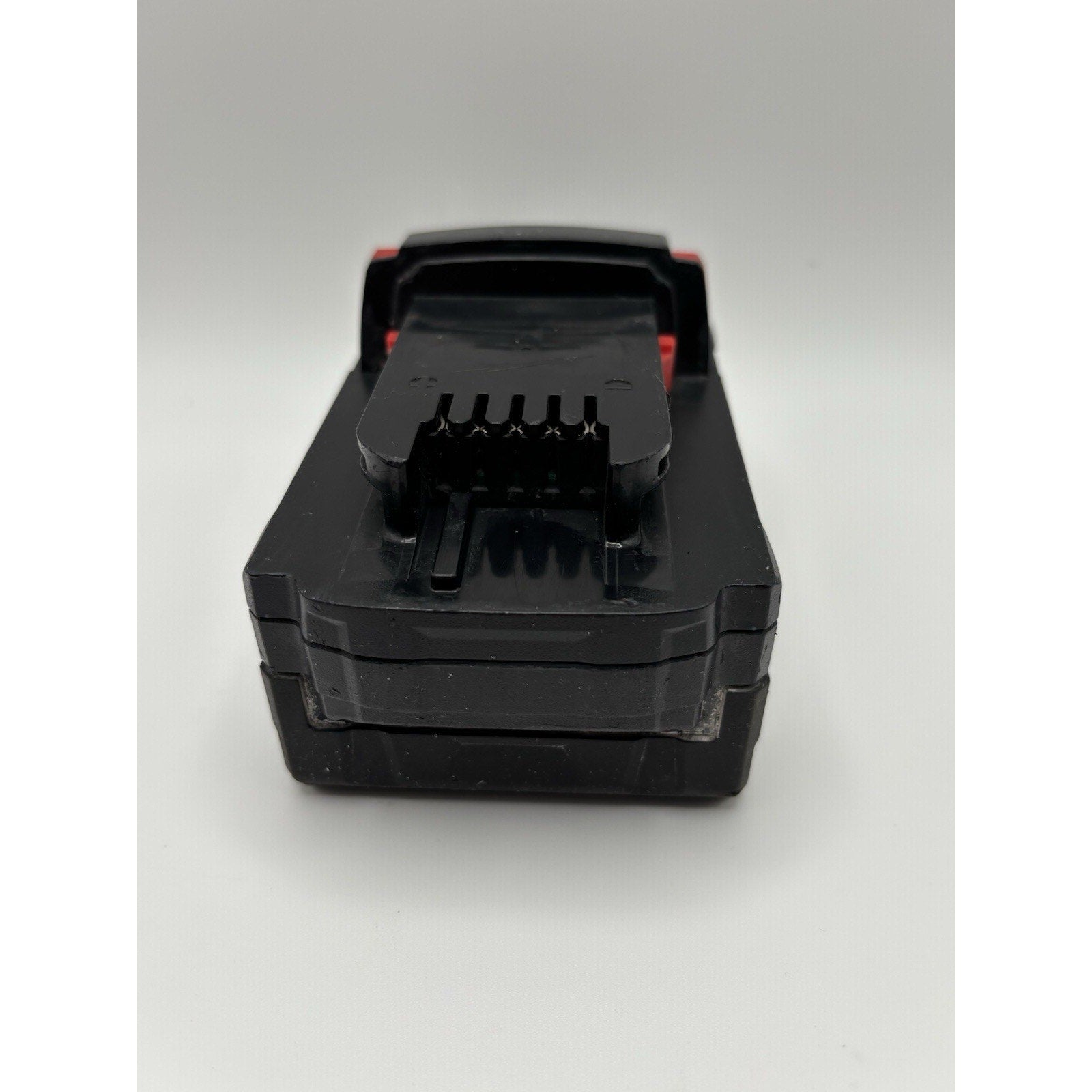 (1) Milwaukee M18 48-11-1850 RED LITHIUM XC 5.0 Battery Pack 18V Genuine