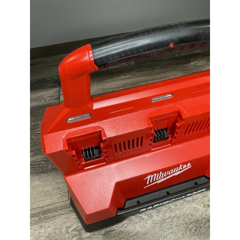 Milwaukee 48-59-1809 Six Bay Rapid Charger M18