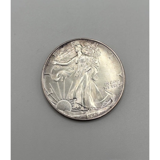 1992 American Silver Eagle 1 oz .999 Fine Silver Dollar
