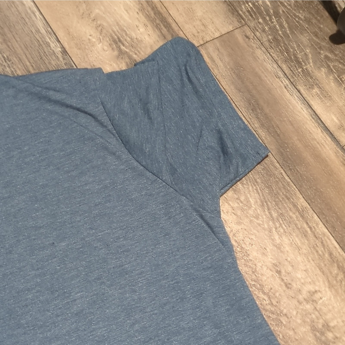 Columbia Omni-Wick Omni-Shade Blue Short Sleeve Crew Neck T-Shirt - Men's M