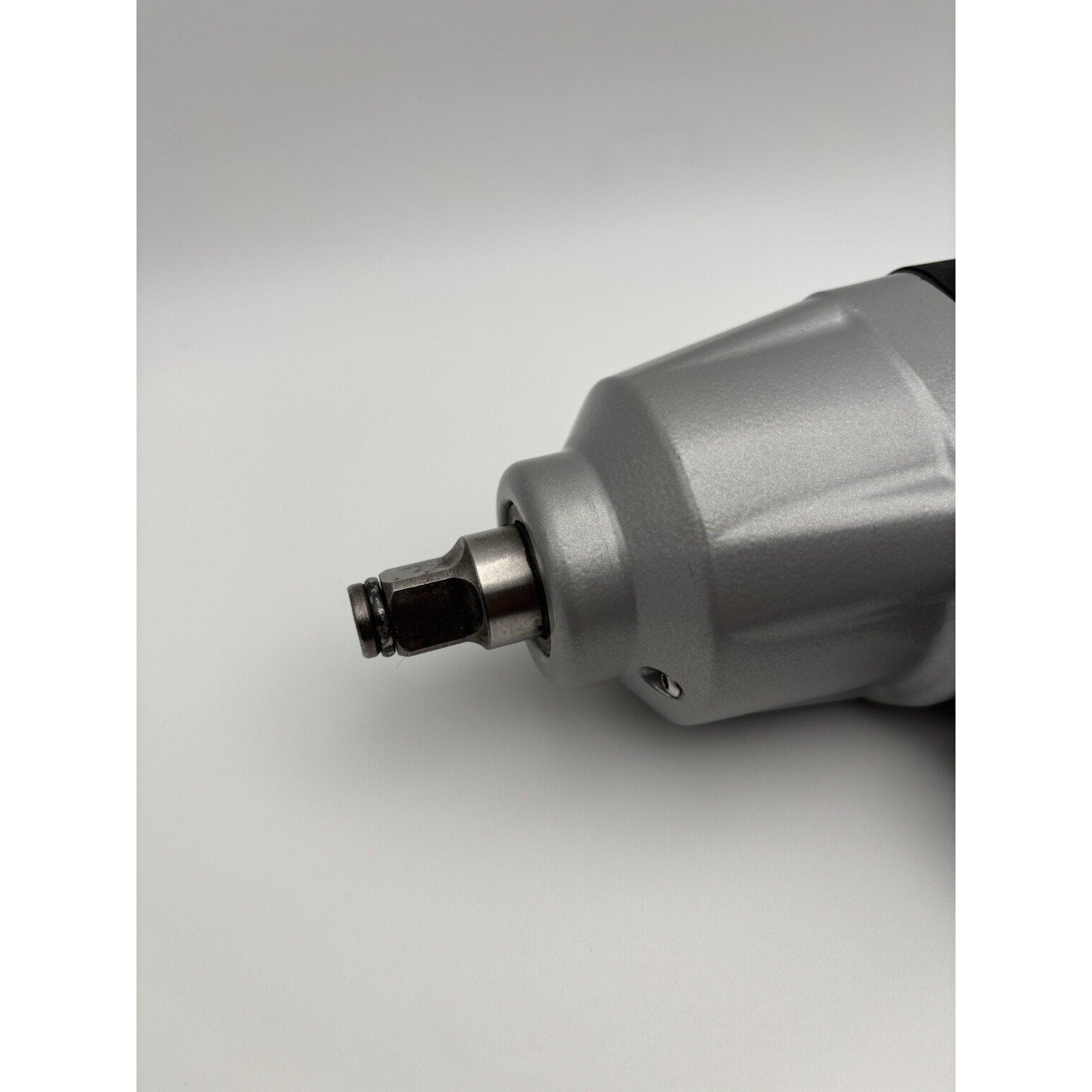Husky 650 ft./lbs. 1/2 in. Impact Wrench