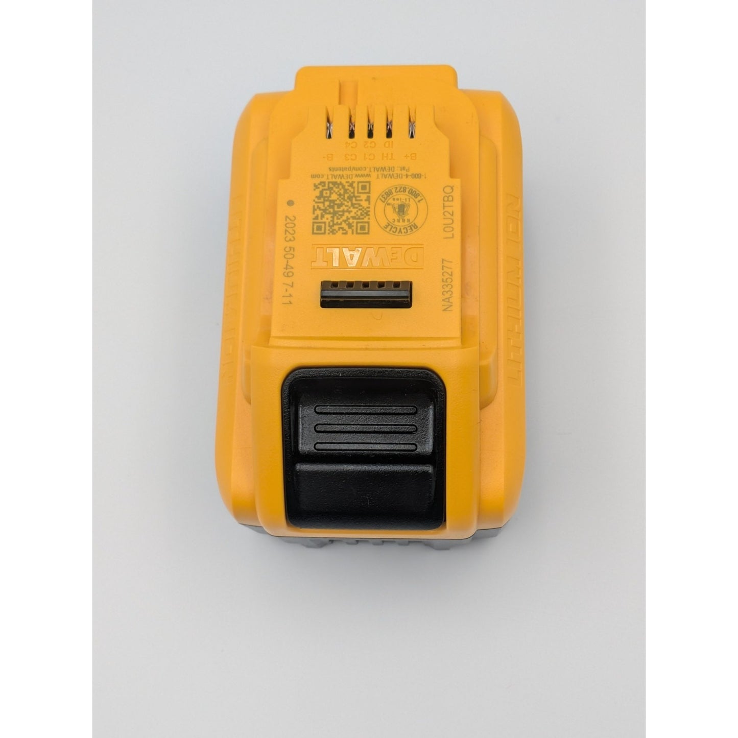 DEWALT MAX XR 20V Li-Ion Battery - DCB210