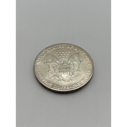 1992 American Silver Eagle 1 oz .999 Fine Silver Dollar
