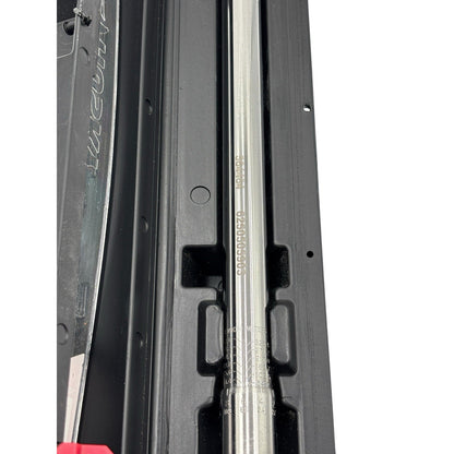 Husky 50 ft. /lbs. to 250 ft. /lbs. 1/2 in. Drive Torque Wrench - (564464)