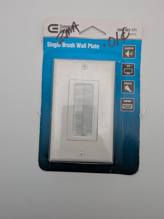 1-Gang Brush Plastic Wall Plate, White