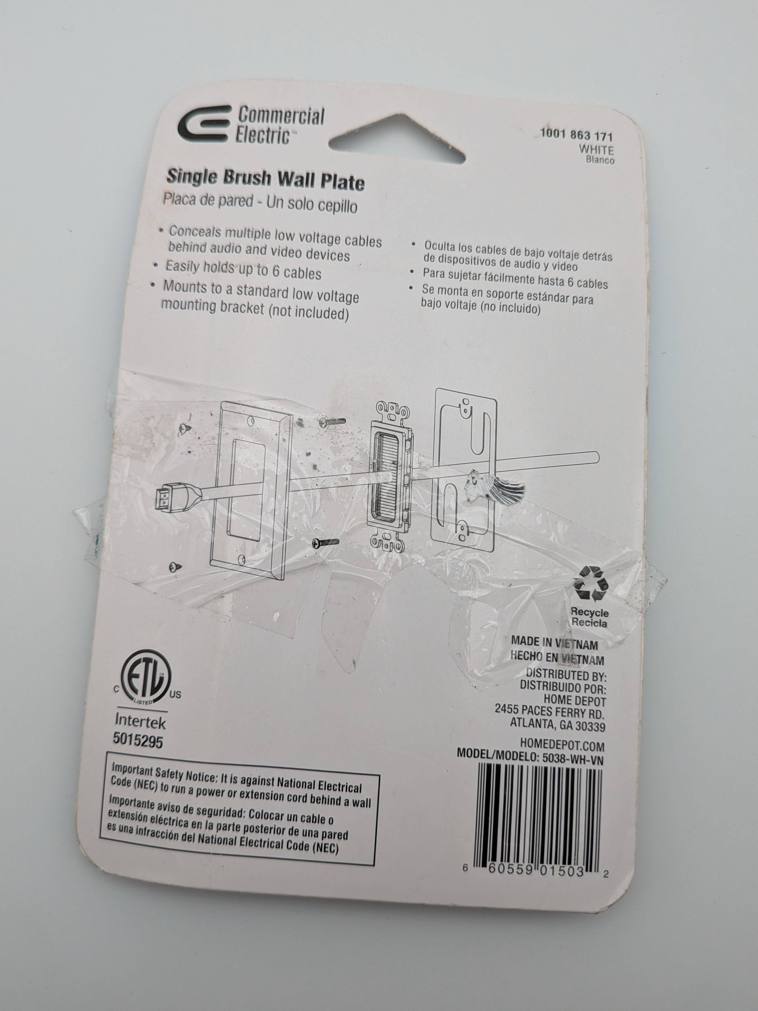 1-Gang Brush Plastic Wall Plate, White