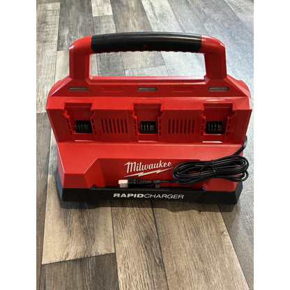 M18 18V Lithium-Ion PACKOUT 6-Port Rapid Charger