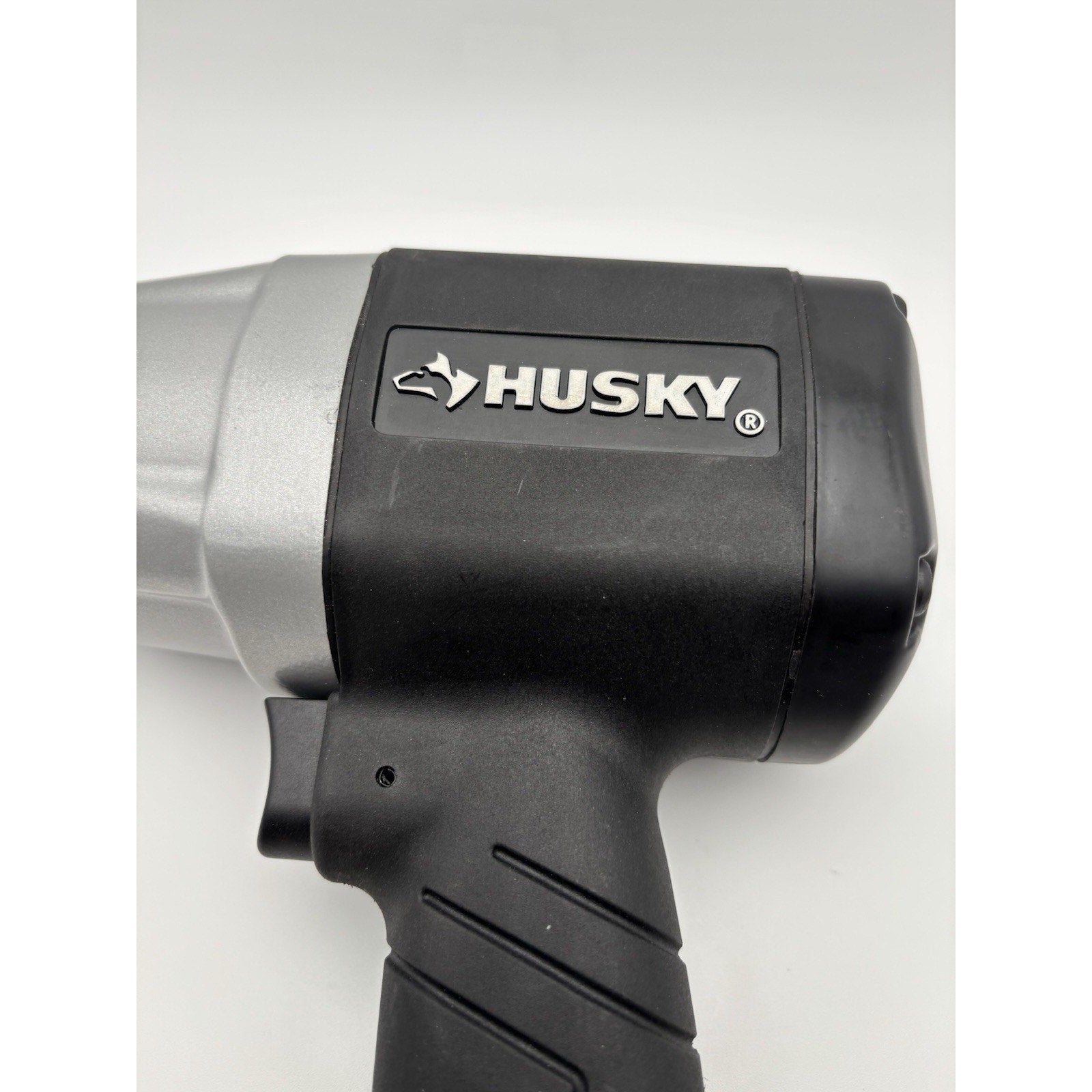 Husky 650 ft./lbs. 1/2 in. Impact Wrench