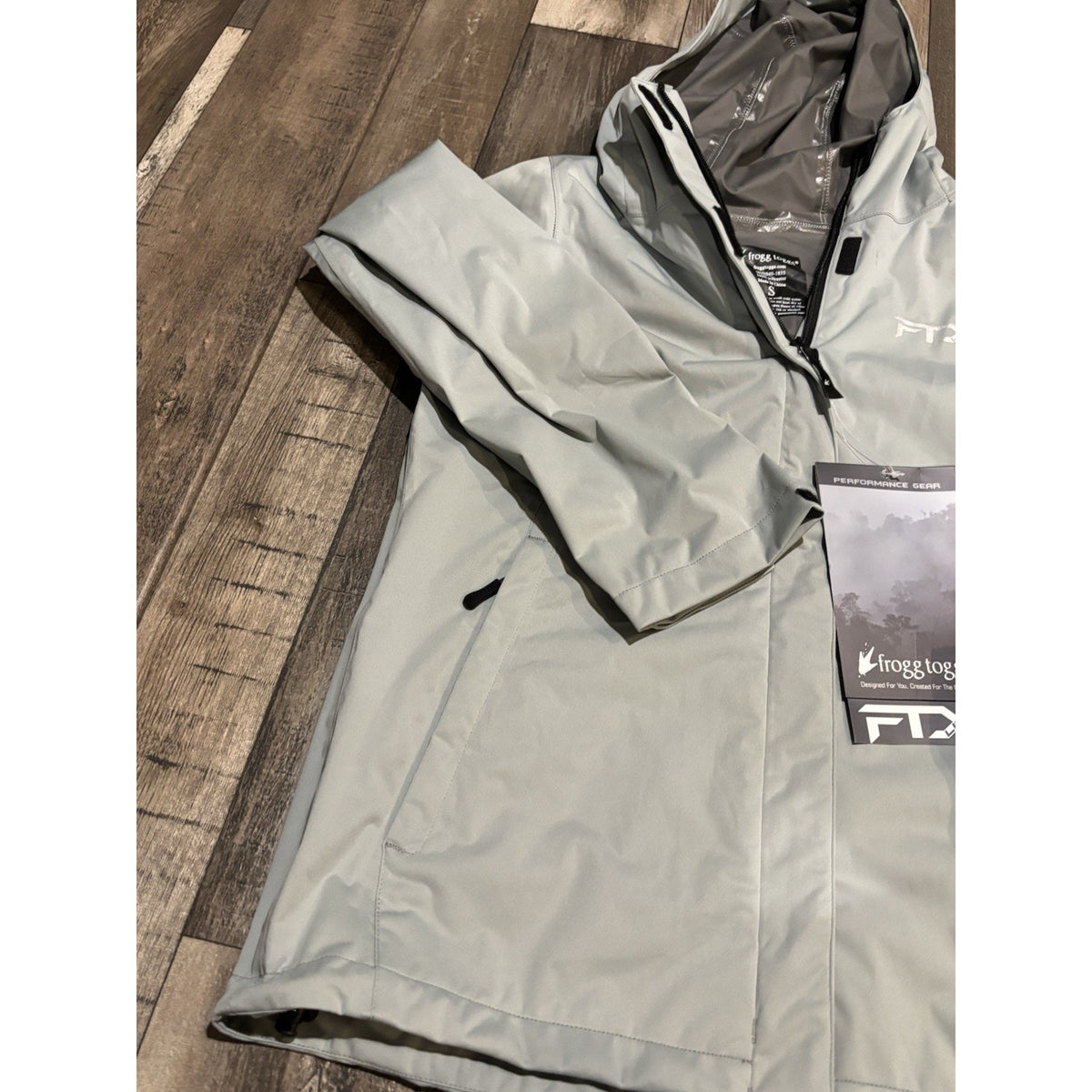 Frogg Toggs FTX Men’s Hooded Full Zip Jacket Gray Size S Mid-Length