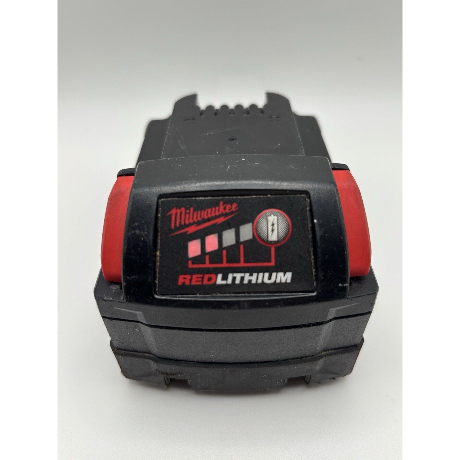 (1) Milwaukee M18 48-11-1850 RED LITHIUM XC 5.0 Battery Pack 18V Genuine